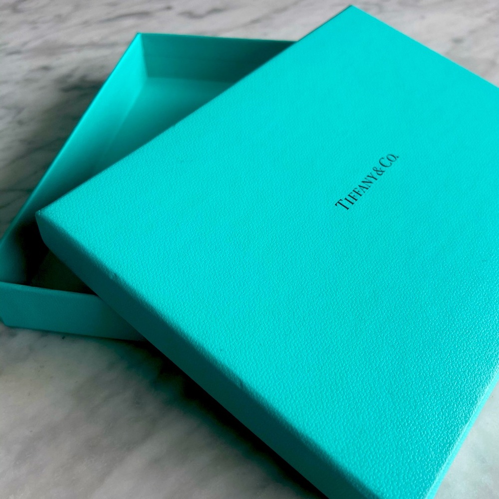 Empty Tiffany Box, excellent condition, like new